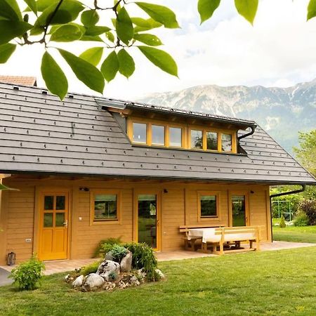 Villa A Nest Under The Karawanks Zirovnica Exterior foto